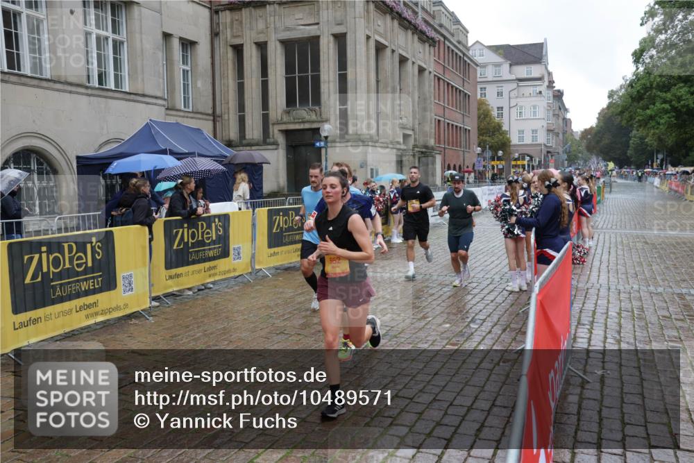 13.09.2026 - Kiel Lauf Yannick Fuchs http://msf.ph/oto/10489571 13.09.2026 11:41:31 Laufen 552 meine-sportfotos.de