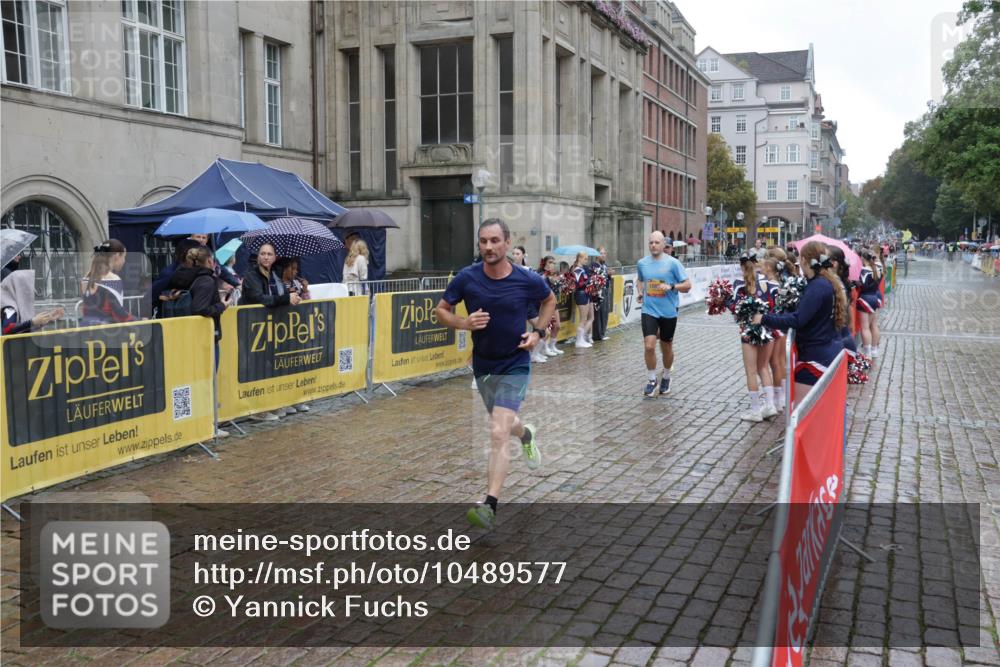 13.09.2026 - Kiel Lauf Yannick Fuchs http://msf.ph/oto/10489577 13.09.2026 11:41:35 Laufen  meine-sportfotos.de