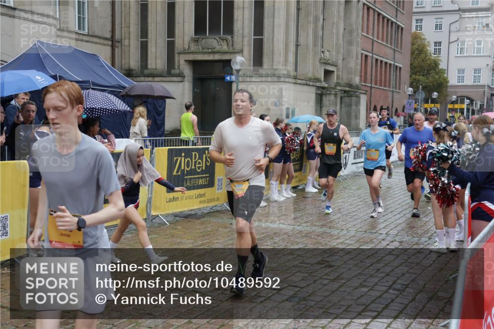 13.09.2026 - Kiel Lauf Yannick Fuchs http://msf.ph/oto/10489592 13.09.2026 11:41:44 Laufen  meine-sportfotos.de