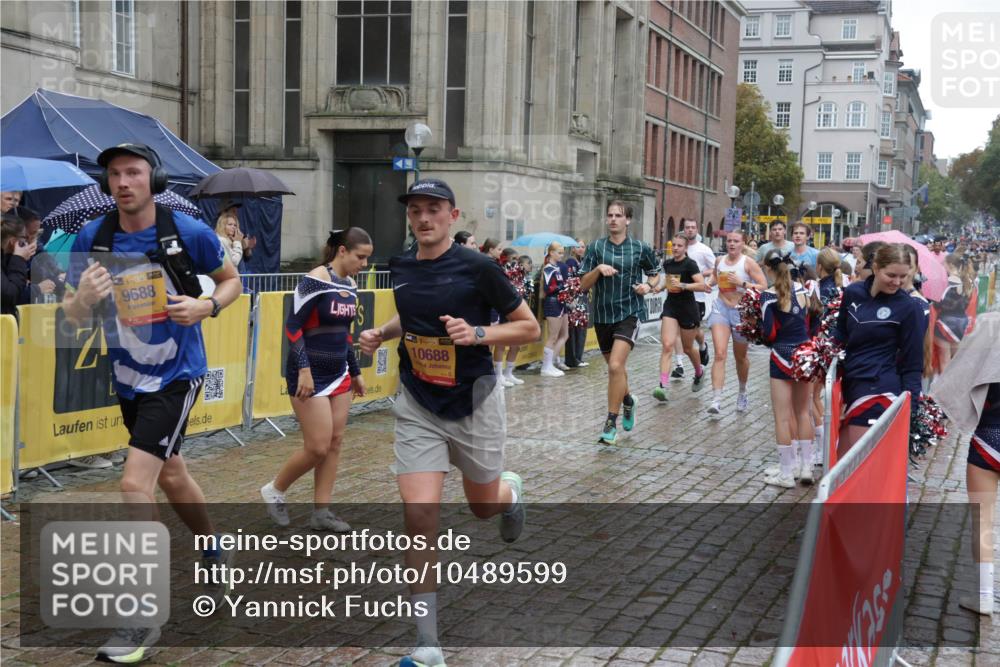 13.09.2026 - Kiel Lauf Yannick Fuchs http://msf.ph/oto/10489599 13.09.2026 11:41:48 Laufen 9688, 10688 meine-sportfotos.de