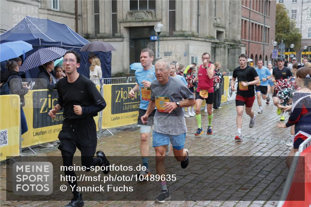13.09.2026 - Kiel Lauf Yannick Fuchs http://msf.ph/oto/10489635 13.09.2026 11:42:26 Laufen 12338, 38 meine-sportfotos.de