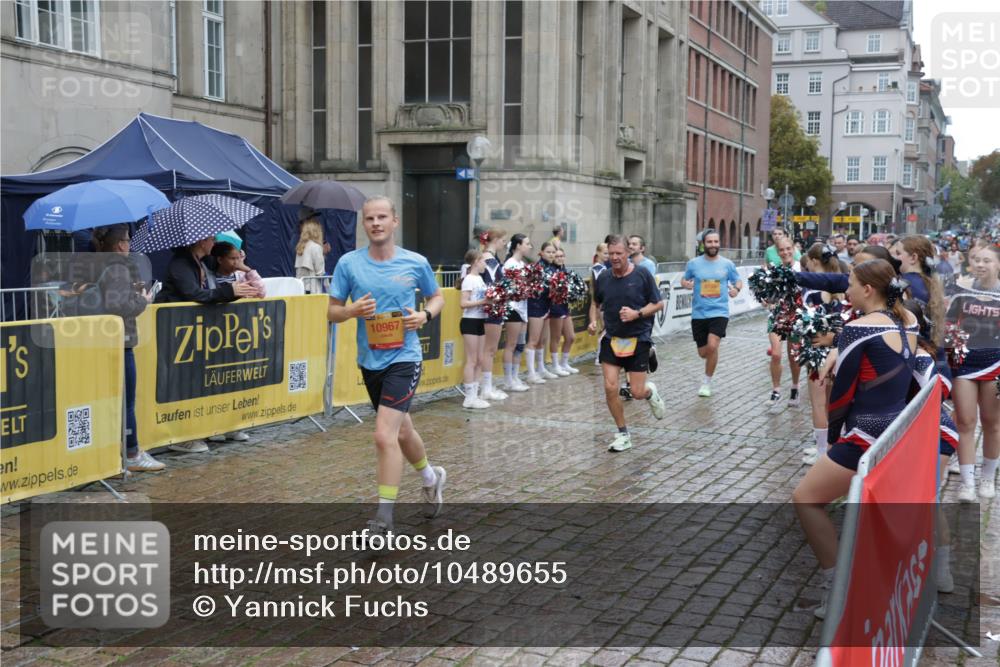 13.09.2026 - Kiel Lauf Yannick Fuchs http://msf.ph/oto/10489655 13.09.2026 11:42:35 Laufen 10967 meine-sportfotos.de
