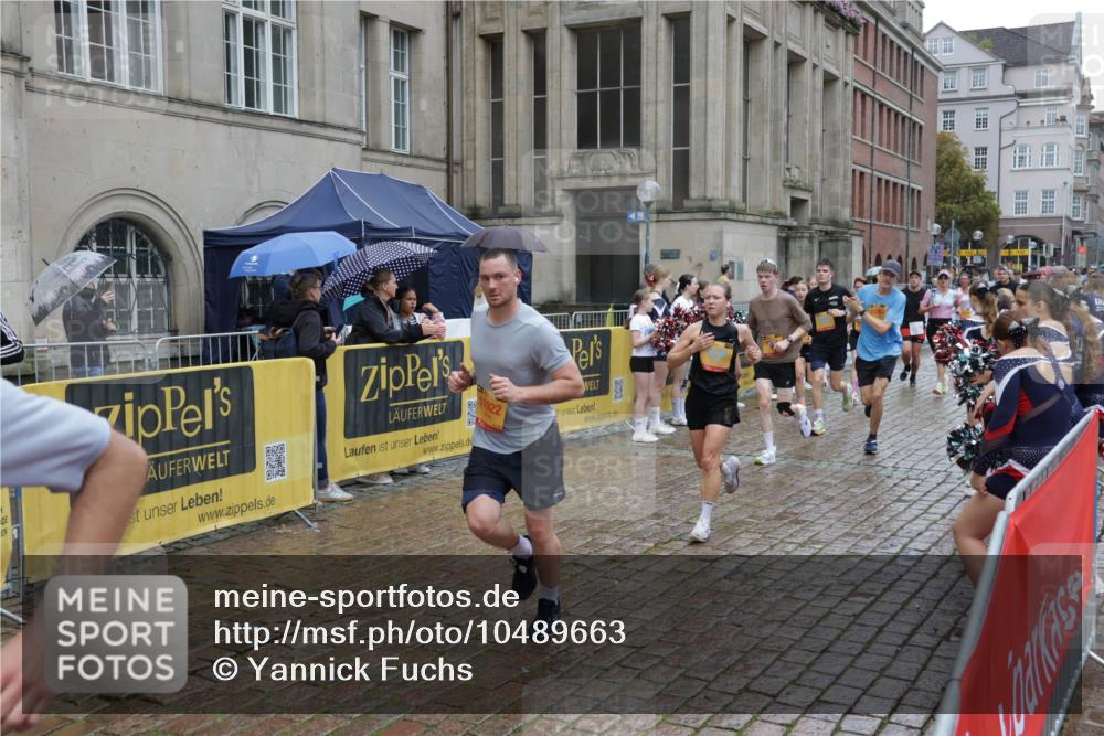 13.09.2026 - Kiel Lauf Yannick Fuchs http://msf.ph/oto/10489663 13.09.2026 11:42:40 Laufen 11922 meine-sportfotos.de
