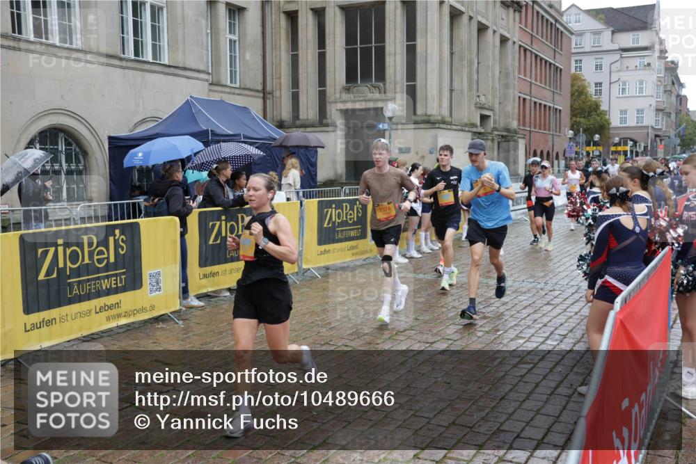 13.09.2026 - Kiel Lauf Yannick Fuchs http://msf.ph/oto/10489666 13.09.2026 11:42:41 Laufen 7374 meine-sportfotos.de