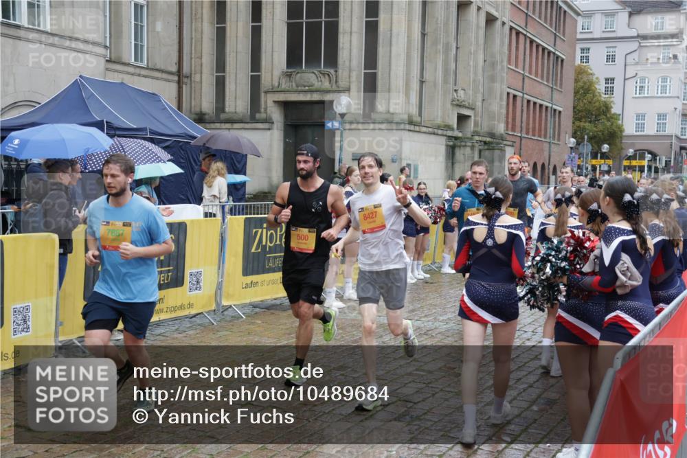 13.09.2026 - Kiel Lauf Yannick Fuchs http://msf.ph/oto/10489684 13.09.2026 11:42:50 Laufen 7887, 500, 8427 meine-sportfotos.de
