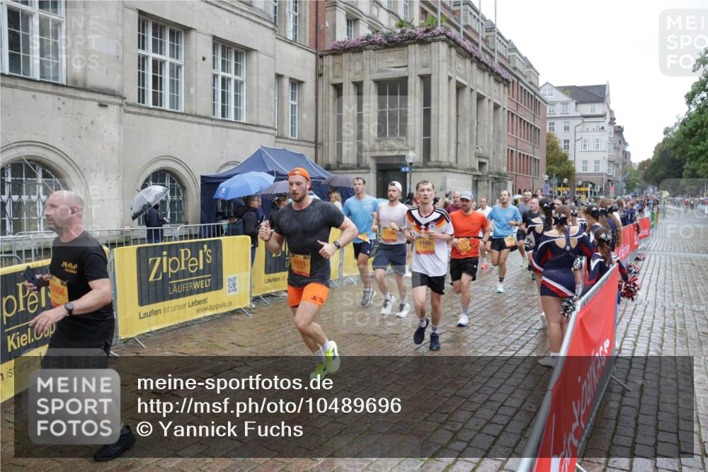 13.09.2026 - Kiel Lauf Yannick Fuchs http://msf.ph/oto/10489696 13.09.2026 11:42:53 Laufen 10956, 8291, 1145 meine-sportfotos.de