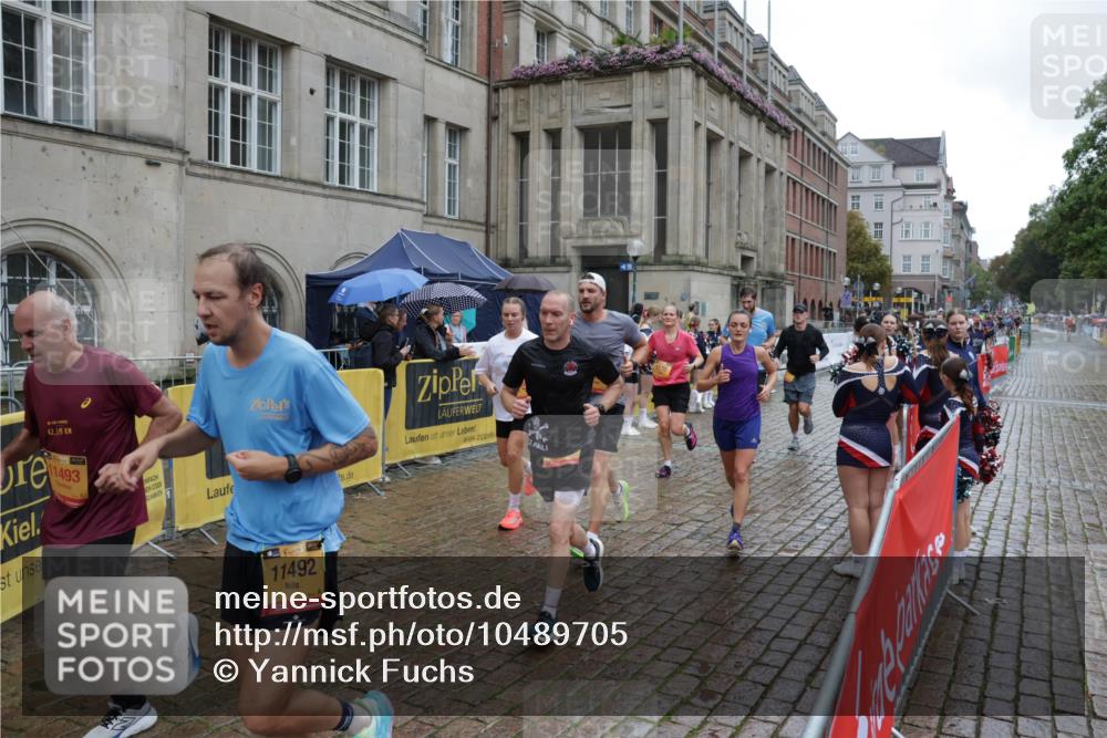 13.09.2026 - Kiel Lauf Yannick Fuchs http://msf.ph/oto/10489705 13.09.2026 11:42:56 Laufen 42, 15, 1493, 39, 11492 meine-sportfotos.de