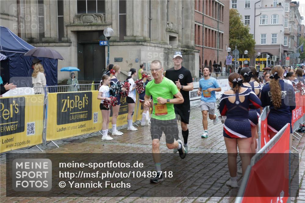 13.09.2026 - Kiel Lauf Yannick Fuchs http://msf.ph/oto/10489718 13.09.2026 11:43:02 Laufen 3789 meine-sportfotos.de
