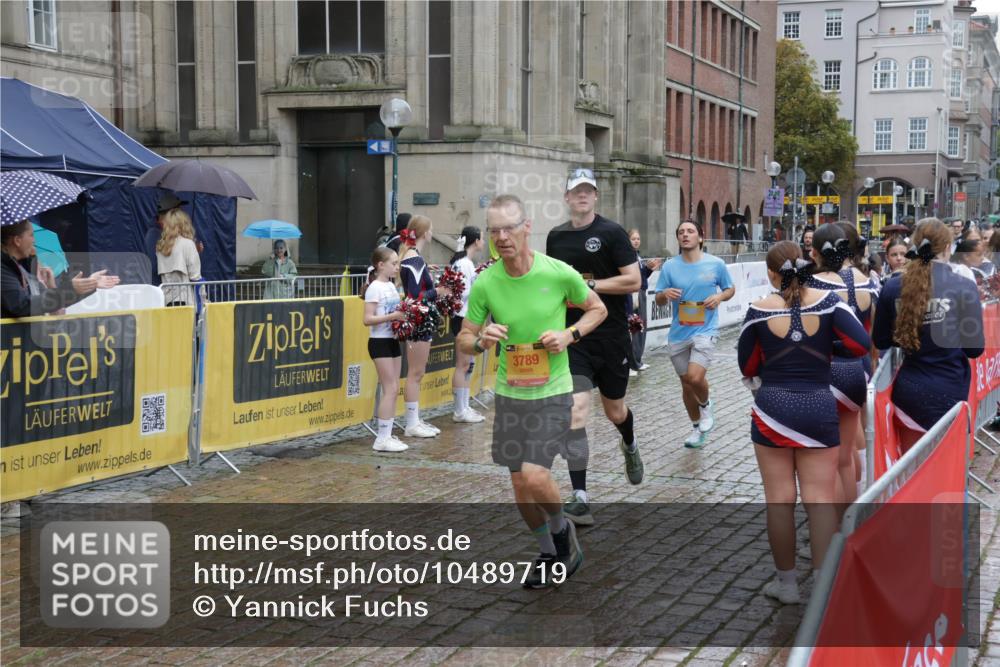 13.09.2026 - Kiel Lauf Yannick Fuchs http://msf.ph/oto/10489719 13.09.2026 11:43:02 Laufen 3789 meine-sportfotos.de