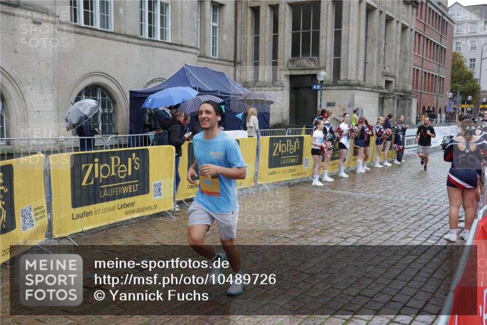 13.09.2026 - Kiel Lauf Yannick Fuchs http://msf.ph/oto/10489726 13.09.2026 11:43:05 Laufen  meine-sportfotos.de
