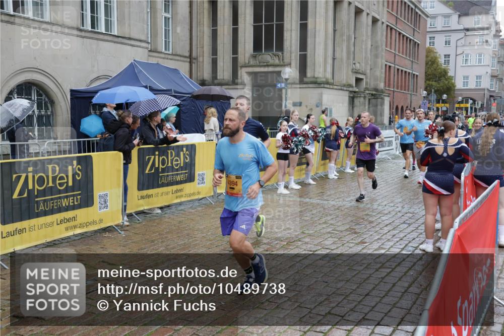13.09.2026 - Kiel Lauf Yannick Fuchs http://msf.ph/oto/10489738 13.09.2026 11:43:12 Laufen 4394 meine-sportfotos.de