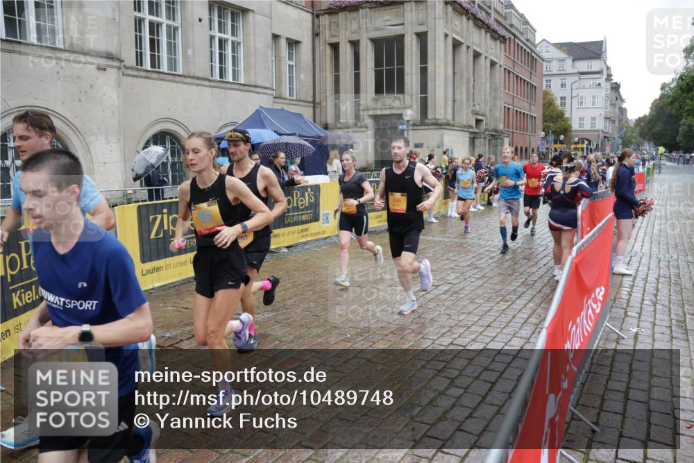 13.09.2026 - Kiel Lauf Yannick Fuchs http://msf.ph/oto/10489748 13.09.2026 11:43:16 Laufen 963, 166 meine-sportfotos.de