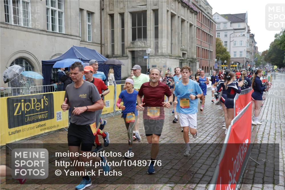 13.09.2026 - Kiel Lauf Yannick Fuchs http://msf.ph/oto/10489776 13.09.2026 11:43:27 Laufen 1410 meine-sportfotos.de