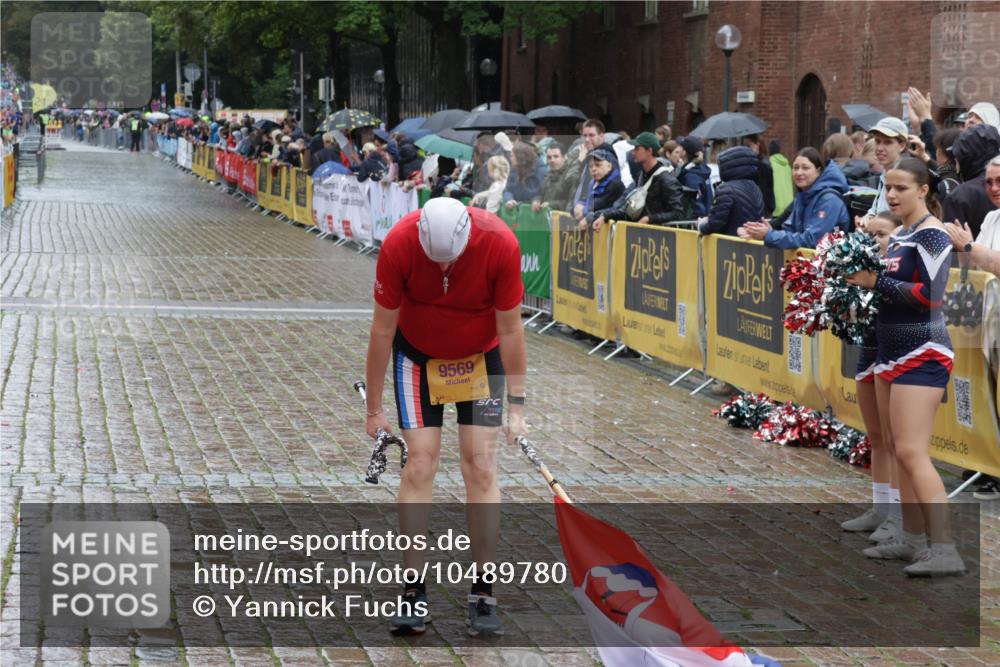 13.09.2026 - Kiel Lauf Yannick Fuchs http://msf.ph/oto/10489780 13.09.2026 11:43:32 Laufen 9569 meine-sportfotos.de
