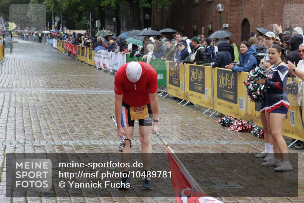13.09.2026 - Kiel Lauf Yannick Fuchs http://msf.ph/oto/10489781 13.09.2026 11:43:32 Laufen 9569 meine-sportfotos.de