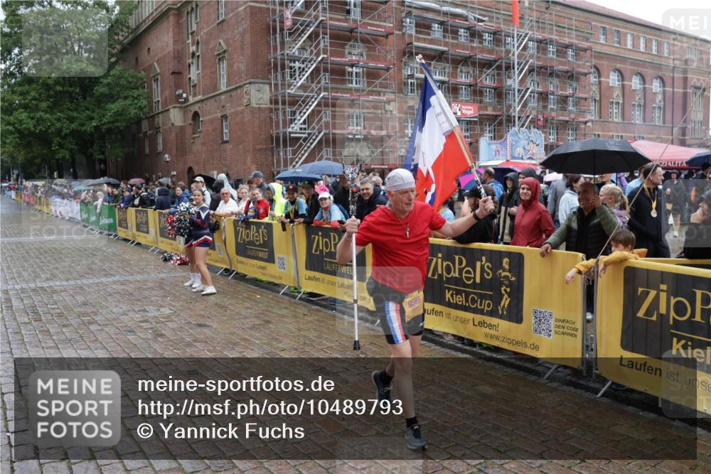 13.09.2026 - Kiel Lauf Yannick Fuchs http://msf.ph/oto/10489793 13.09.2026 11:43:41 Laufen 9569 meine-sportfotos.de