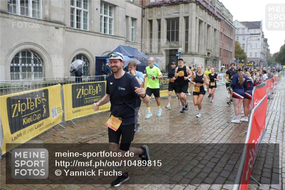 13.09.2026 - Kiel Lauf Yannick Fuchs http://msf.ph/oto/10489815 13.09.2026 11:43:57 Laufen 1068 meine-sportfotos.de