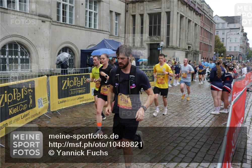 13.09.2026 - Kiel Lauf Yannick Fuchs http://msf.ph/oto/10489821 13.09.2026 11:44:00 Laufen 407, 1960, 39, 2744, 1596 meine-sportfotos.de
