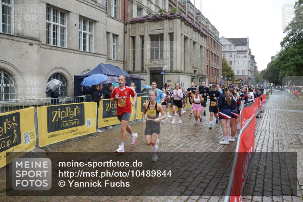 13.09.2026 - Kiel Lauf Yannick Fuchs http://msf.ph/oto/10489844 13.09.2026 11:44:09 Laufen 10675 meine-sportfotos.de