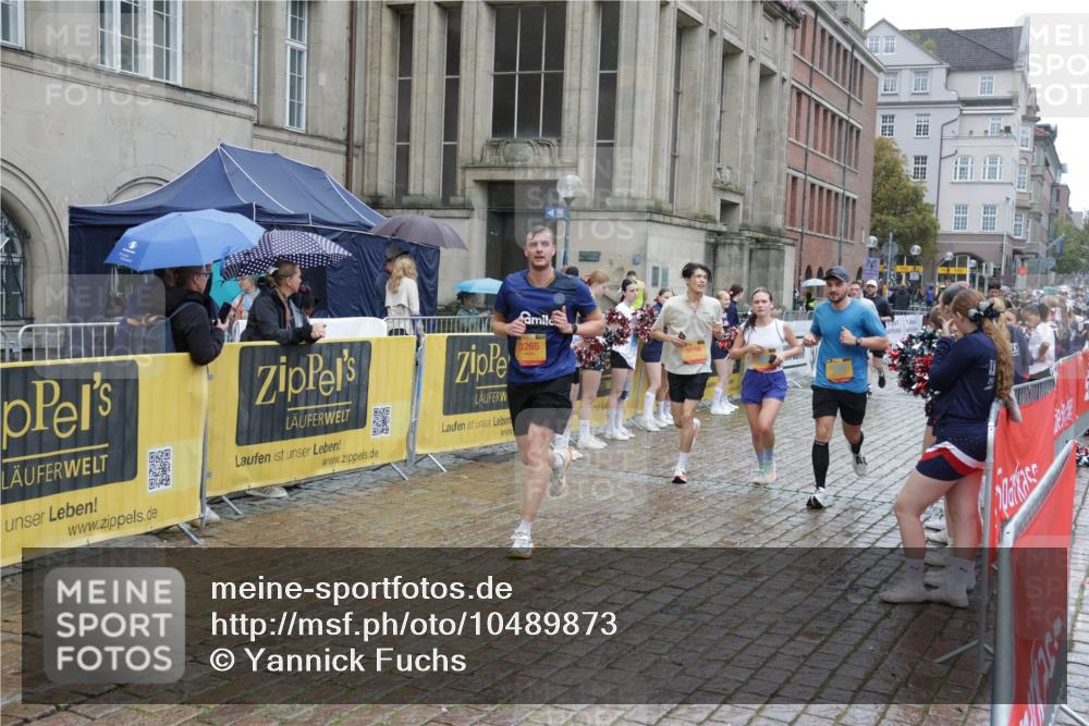 13.09.2026 - Kiel Lauf Yannick Fuchs http://msf.ph/oto/10489873 13.09.2026 11:44:21 Laufen 030, 3265 meine-sportfotos.de