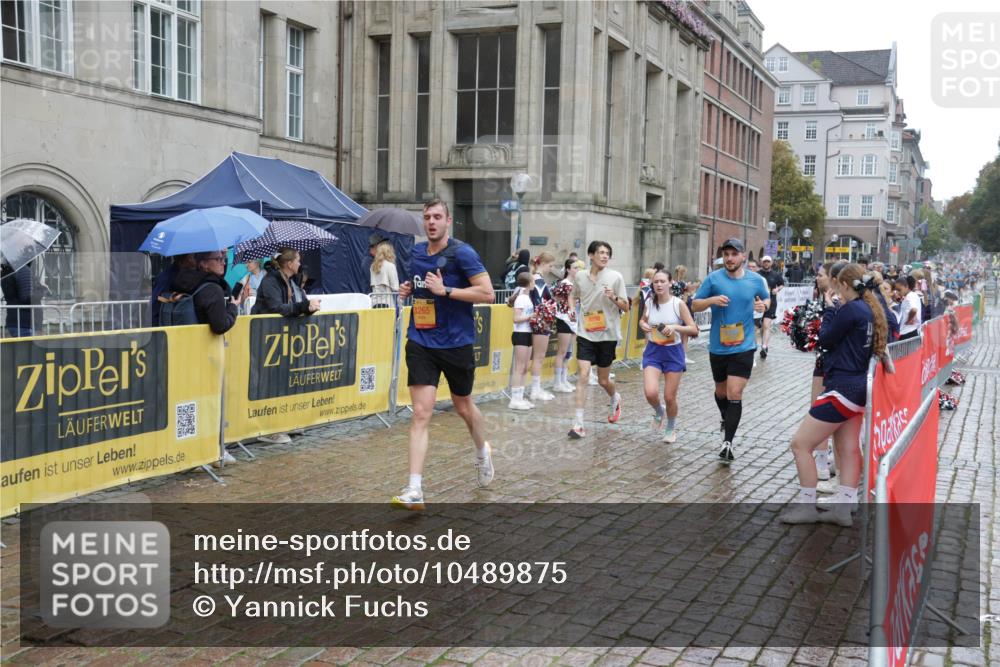 13.09.2026 - Kiel Lauf Yannick Fuchs http://msf.ph/oto/10489875 13.09.2026 11:44:21 Laufen 3265 meine-sportfotos.de