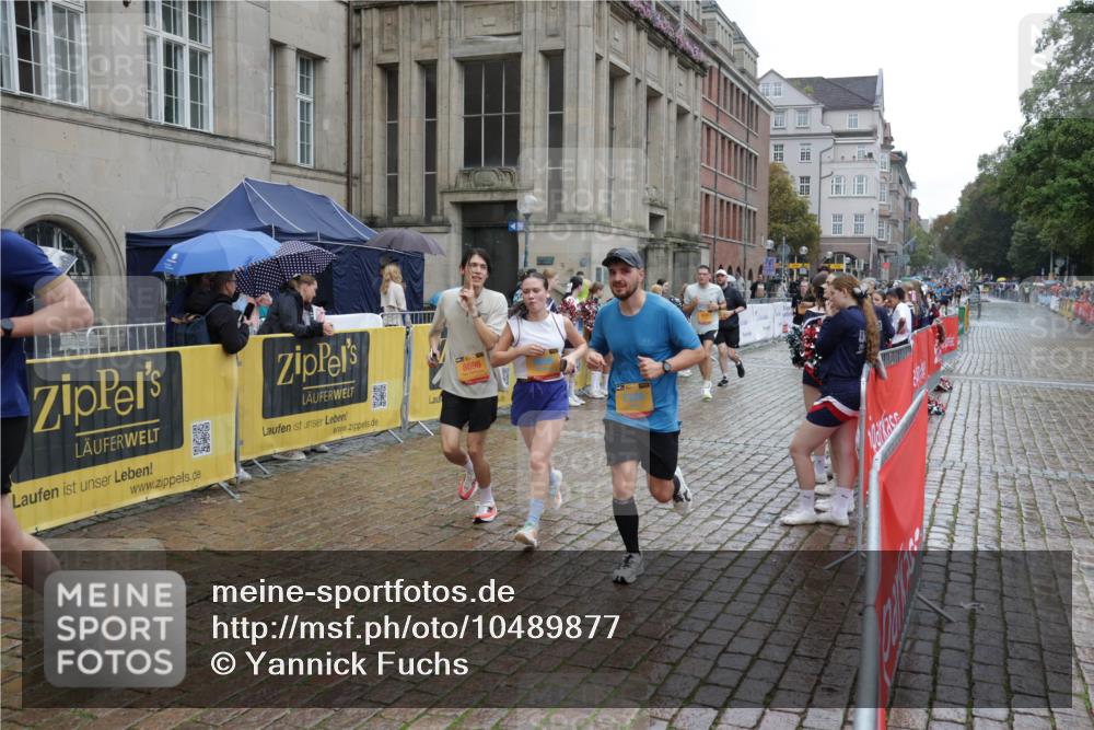 13.09.2026 - Kiel Lauf Yannick Fuchs http://msf.ph/oto/10489877 13.09.2026 11:44:23 Laufen 8698 meine-sportfotos.de