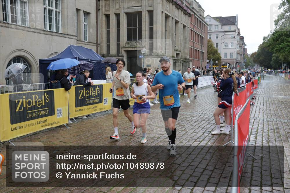 13.09.2026 - Kiel Lauf Yannick Fuchs http://msf.ph/oto/10489878 13.09.2026 11:44:23 Laufen 8698 meine-sportfotos.de