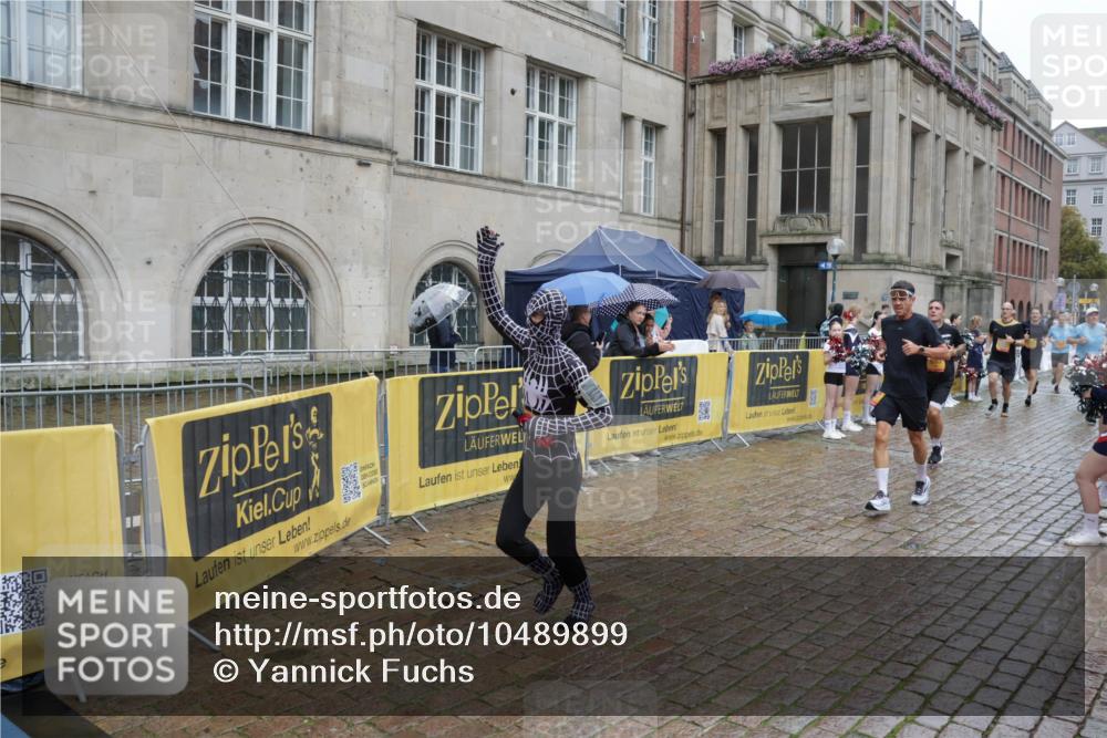 13.09.2026 - Kiel Lauf Yannick Fuchs http://msf.ph/oto/10489899 13.09.2026 11:44:30 Laufen  meine-sportfotos.de