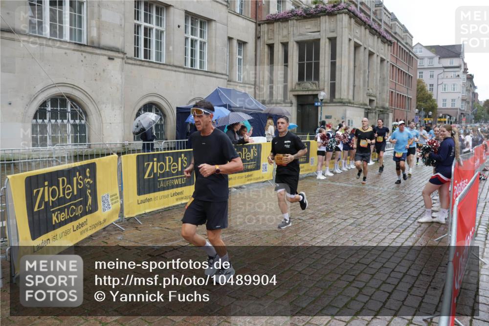 13.09.2026 - Kiel Lauf Yannick Fuchs http://msf.ph/oto/10489904 13.09.2026 11:44:32 Laufen 200 meine-sportfotos.de