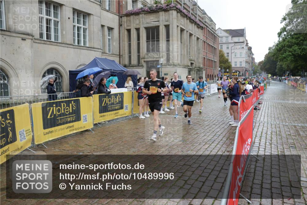 13.09.2026 - Kiel Lauf Yannick Fuchs http://msf.ph/oto/10489996 13.09.2026 11:45:16 Laufen 1282 meine-sportfotos.de