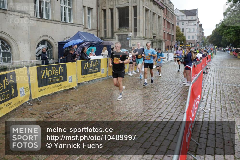 13.09.2026 - Kiel Lauf Yannick Fuchs http://msf.ph/oto/10489997 13.09.2026 11:45:17 Laufen 1, 1282 meine-sportfotos.de