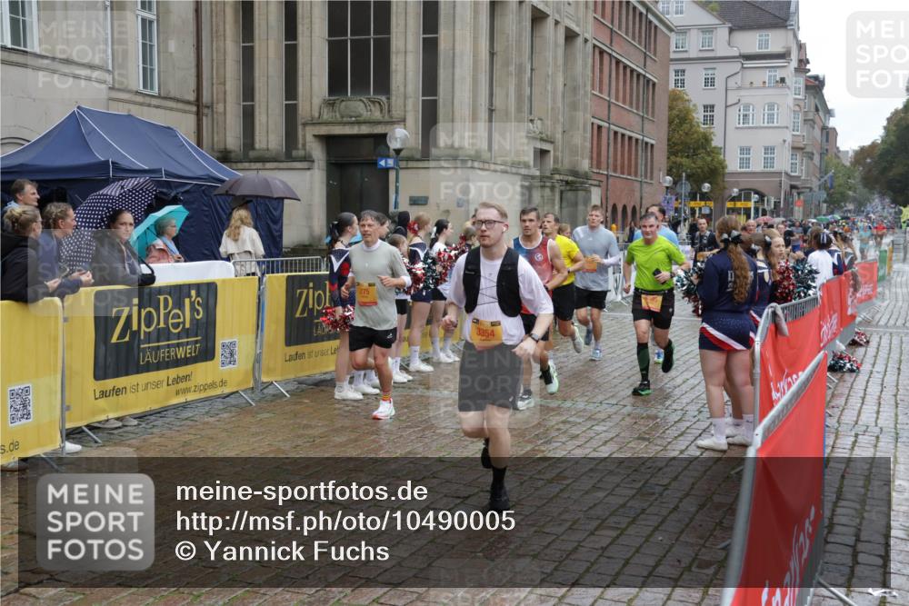 13.09.2026 - Kiel Lauf Yannick Fuchs http://msf.ph/oto/10490005 13.09.2026 11:45:21 Laufen 10, 275, 3354 meine-sportfotos.de
