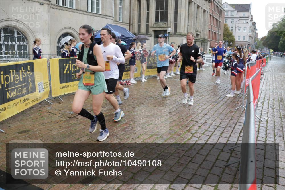 13.09.2026 - Kiel Lauf Yannick Fuchs http://msf.ph/oto/10490108 13.09.2026 11:46:04 Laufen 5956, 18, 3255 meine-sportfotos.de