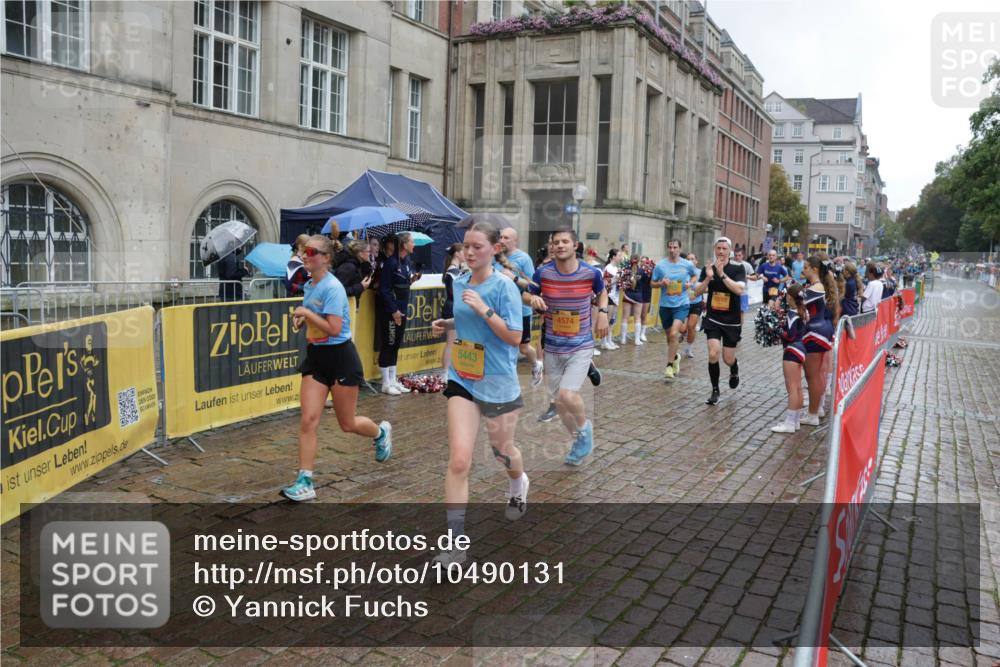 13.09.2026 - Kiel Lauf Yannick Fuchs http://msf.ph/oto/10490131 13.09.2026 11:46:15 Laufen 5443, 4574 meine-sportfotos.de