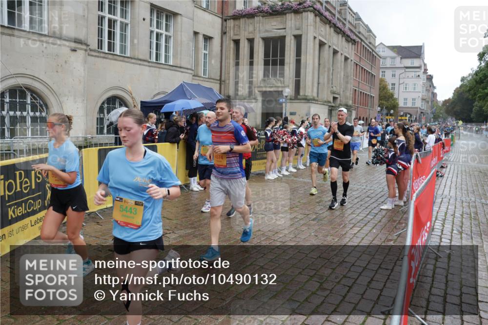 13.09.2026 - Kiel Lauf Yannick Fuchs http://msf.ph/oto/10490132 13.09.2026 11:46:15 Laufen 38, 5443, 4574 meine-sportfotos.de
