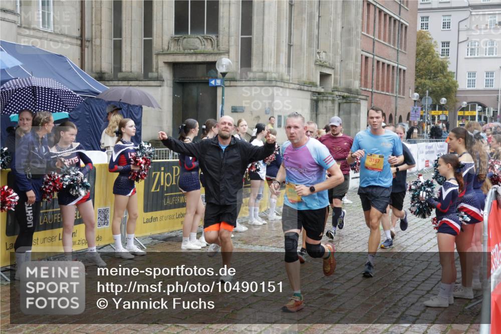 13.09.2026 - Kiel Lauf Yannick Fuchs http://msf.ph/oto/10490151 13.09.2026 11:46:24 Laufen 3197 meine-sportfotos.de
