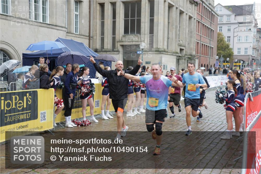 13.09.2026 - Kiel Lauf Yannick Fuchs http://msf.ph/oto/10490154 13.09.2026 11:46:24 Laufen 3197, 4946 meine-sportfotos.de