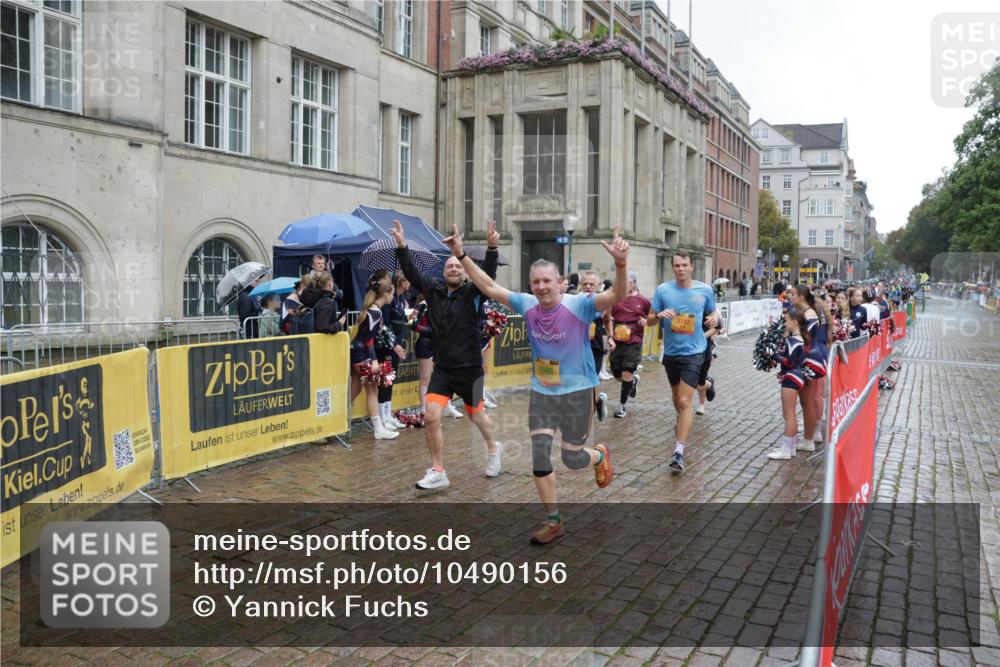 13.09.2026 - Kiel Lauf Yannick Fuchs http://msf.ph/oto/10490156 13.09.2026 11:46:25 Laufen 4946, 3197 meine-sportfotos.de