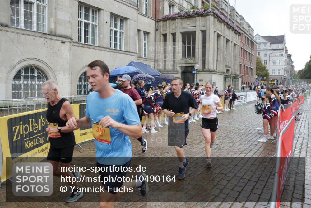 13.09.2026 - Kiel Lauf Yannick Fuchs http://msf.ph/oto/10490164 13.09.2026 11:46:26 Laufen 3197, 3820 meine-sportfotos.de