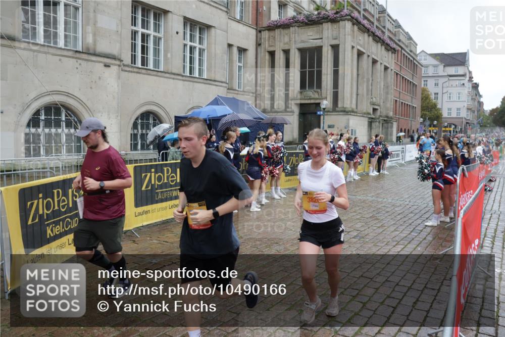 13.09.2026 - Kiel Lauf Yannick Fuchs http://msf.ph/oto/10490166 13.09.2026 11:46:27 Laufen 3820 meine-sportfotos.de