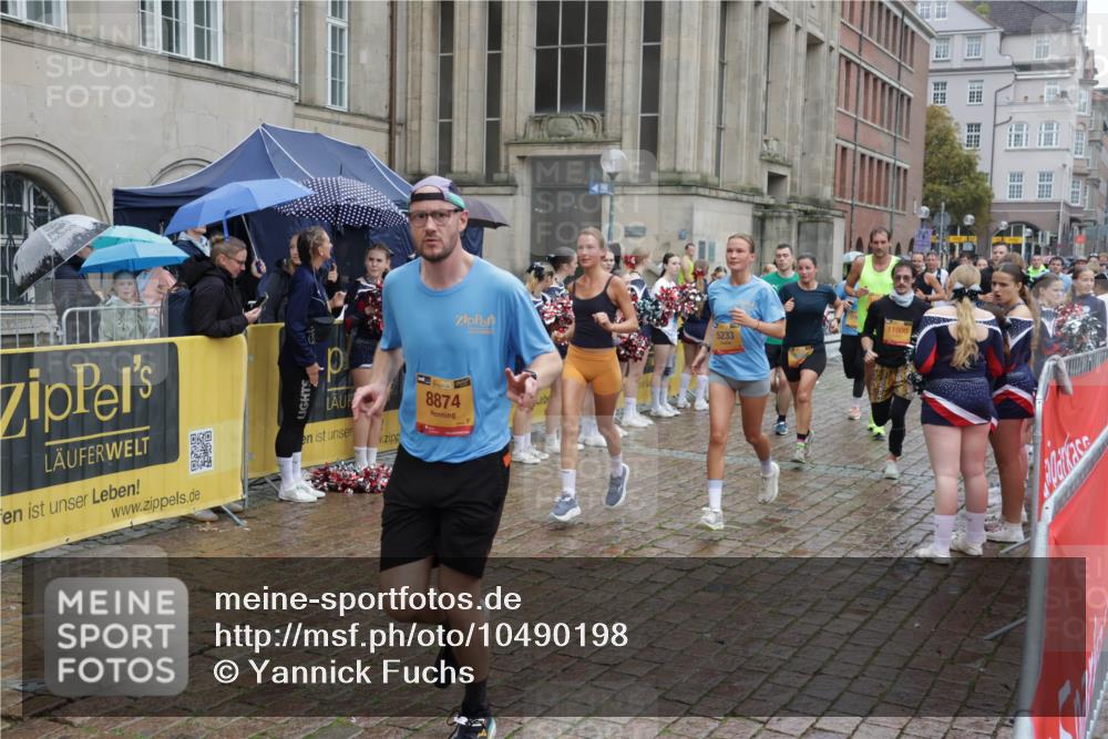13.09.2026 - Kiel Lauf Yannick Fuchs http://msf.ph/oto/10490198 13.09.2026 11:46:41 Laufen 20, 39, 8874, 5233, 11000 meine-sportfotos.de