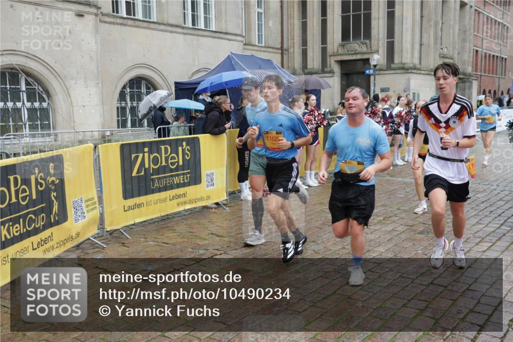 13.09.2026 - Kiel Lauf Yannick Fuchs http://msf.ph/oto/10490234 13.09.2026 11:46:54 Laufen 11625 meine-sportfotos.de