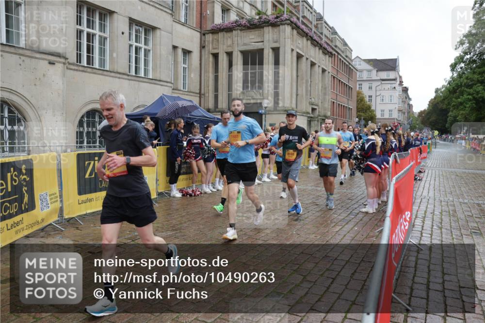 13.09.2026 - Kiel Lauf Yannick Fuchs http://msf.ph/oto/10490263 13.09.2026 11:47:12 Laufen 1681, 8165 meine-sportfotos.de