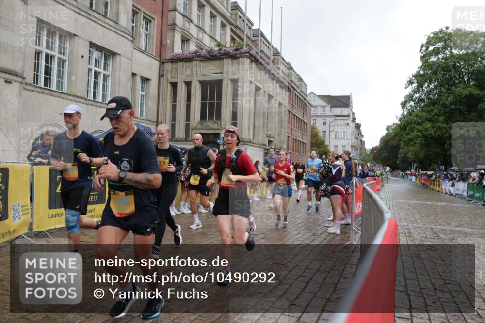 13.09.2026 - Kiel Lauf Yannick Fuchs http://msf.ph/oto/10490292 13.09.2026 11:47:26 Laufen 810 meine-sportfotos.de