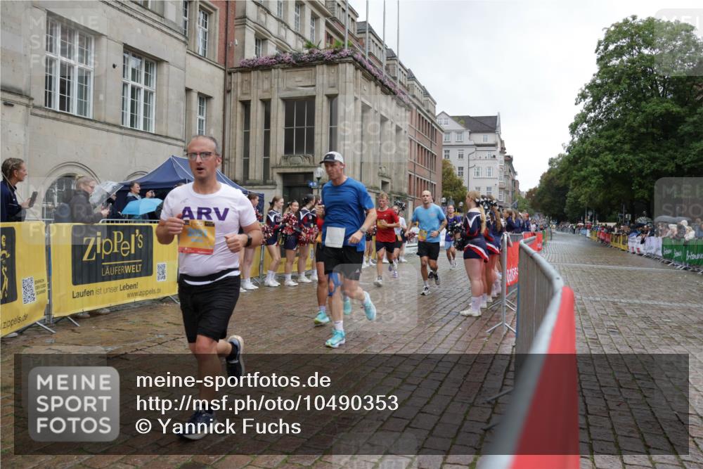 13.09.2026 - Kiel Lauf Yannick Fuchs http://msf.ph/oto/10490353 13.09.2026 11:47:52 Laufen 1, 38 meine-sportfotos.de
