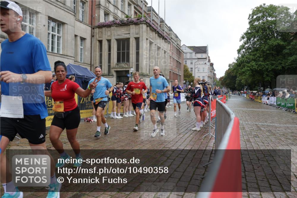 13.09.2026 - Kiel Lauf Yannick Fuchs http://msf.ph/oto/10490358 13.09.2026 11:47:53 Laufen 5286 meine-sportfotos.de