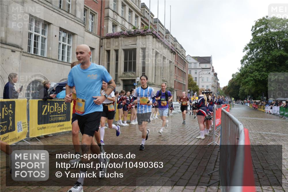 13.09.2026 - Kiel Lauf Yannick Fuchs http://msf.ph/oto/10490363 13.09.2026 11:47:54 Laufen 2060 meine-sportfotos.de