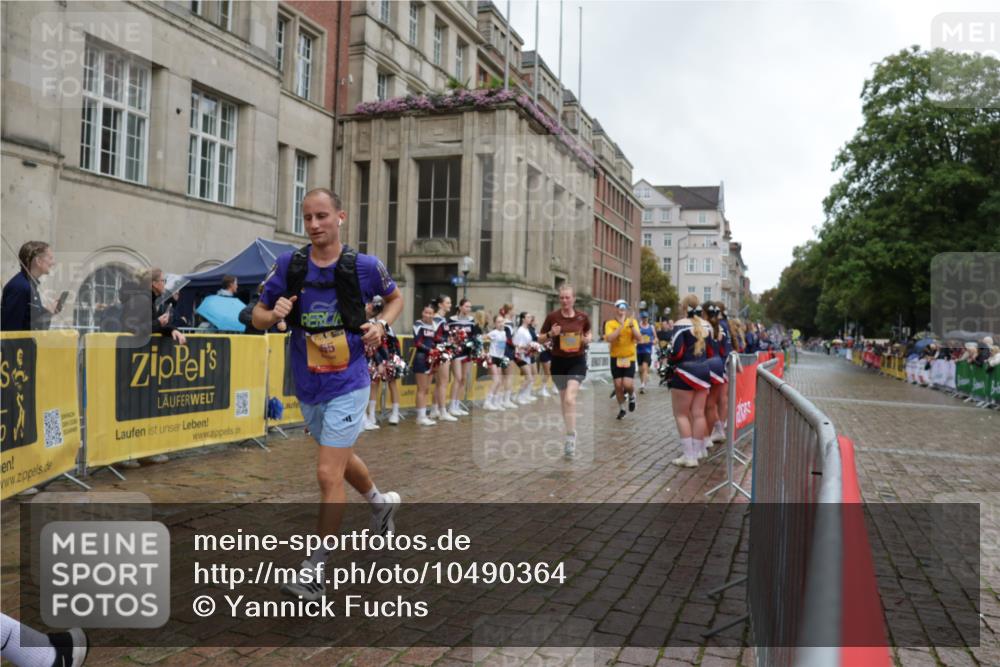 13.09.2026 - Kiel Lauf Yannick Fuchs http://msf.ph/oto/10490364 13.09.2026 11:47:55 Laufen  meine-sportfotos.de