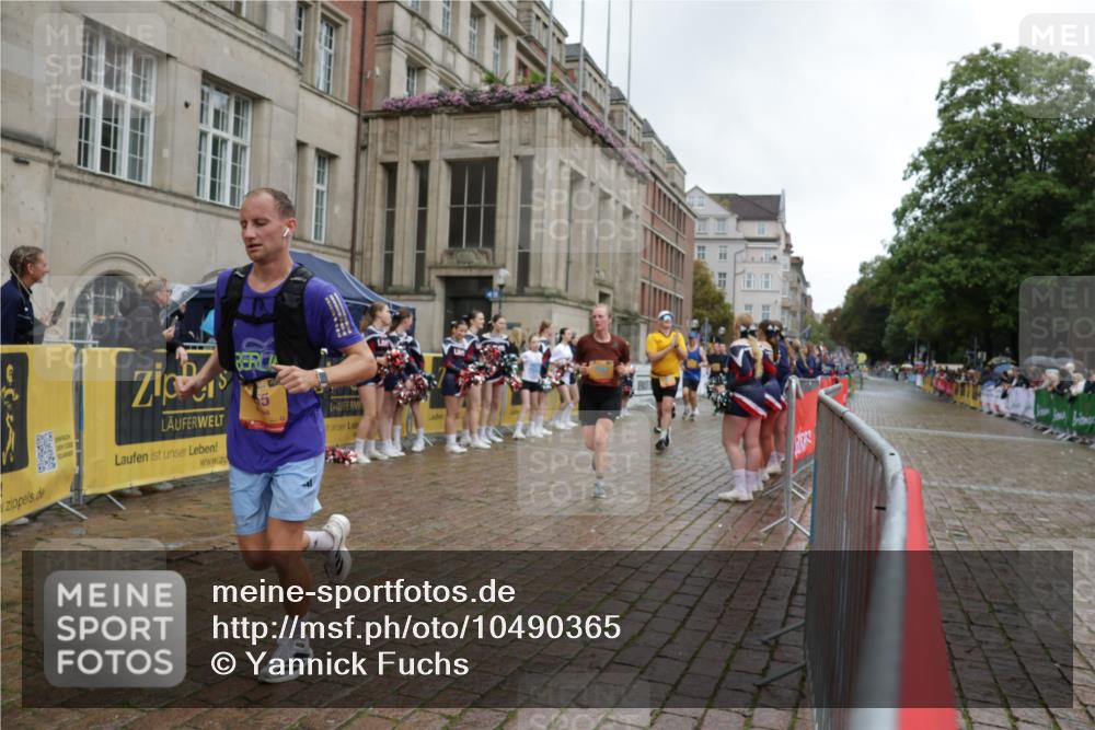 13.09.2026 - Kiel Lauf Yannick Fuchs http://msf.ph/oto/10490365 13.09.2026 11:47:55 Laufen  meine-sportfotos.de