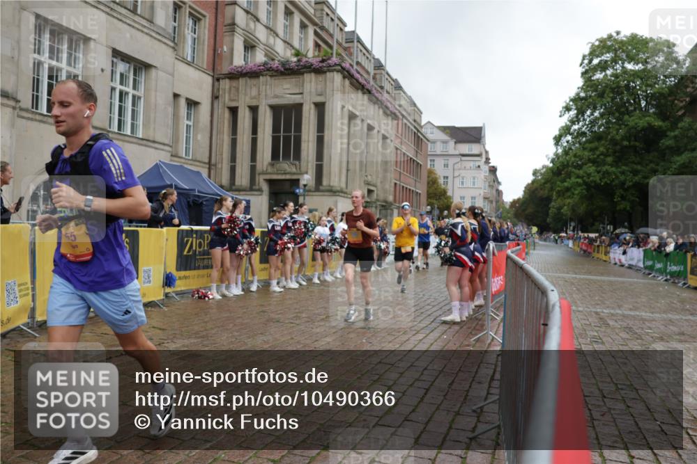 13.09.2026 - Kiel Lauf Yannick Fuchs http://msf.ph/oto/10490366 13.09.2026 11:47:56 Laufen  meine-sportfotos.de